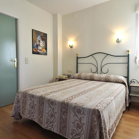 Hotel Apartamentos Aralso Sotillo La Lastrilla Oda fotoğraf