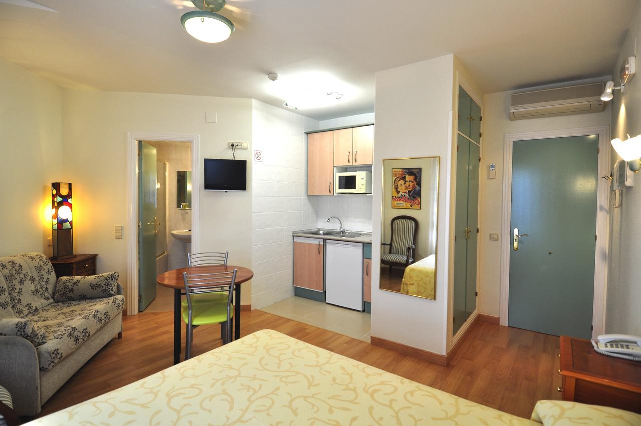 Hotel Apartamentos Aralso Sotillo La Lastrilla Dış mekan fotoğraf